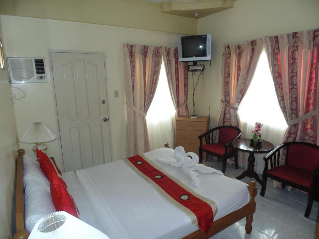 Royal Taal Inn Tagaytay City Pokoj fotografie