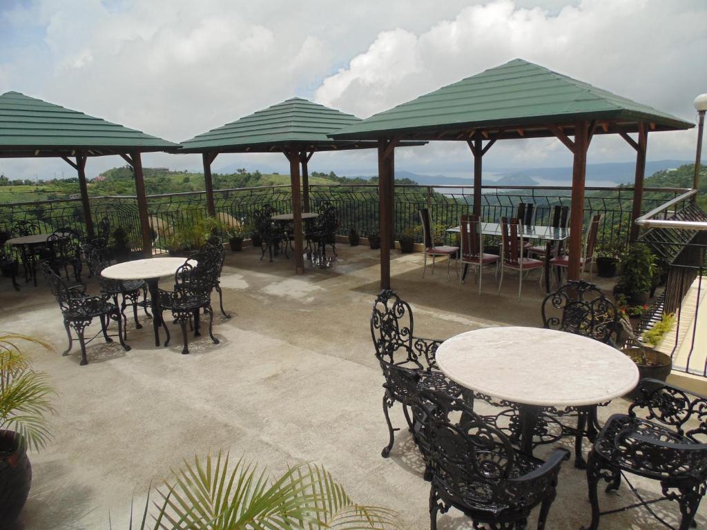 Royal Taal Inn Tagaytay City Exteriér fotografie