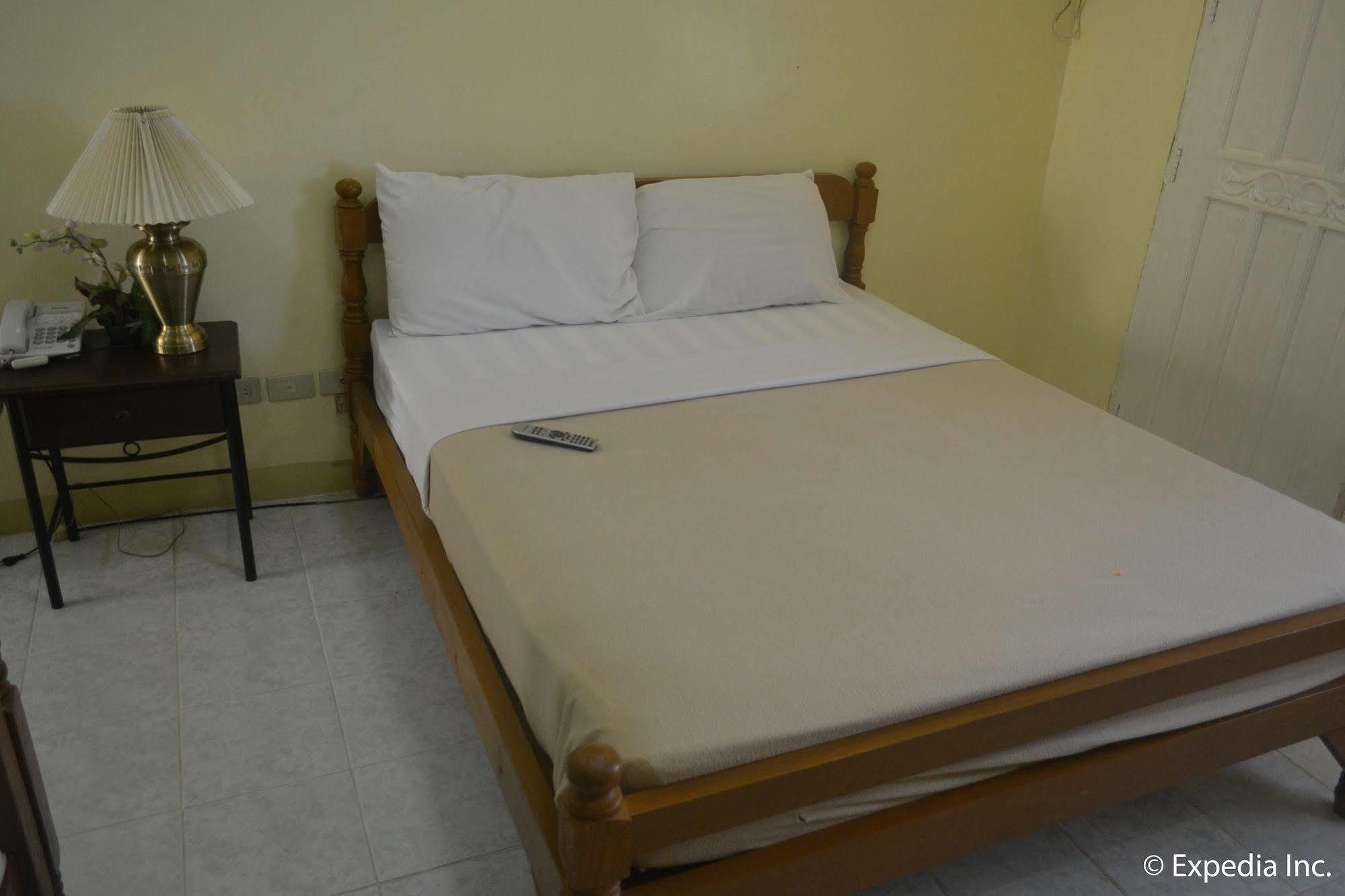Royal Taal Inn Tagaytay City Exteriér fotografie